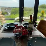 Panoramic In With Underground Parking