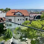 Panoramic In With Underground Parking * Várna