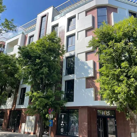 Panoramic In With Underground Parking Apartman